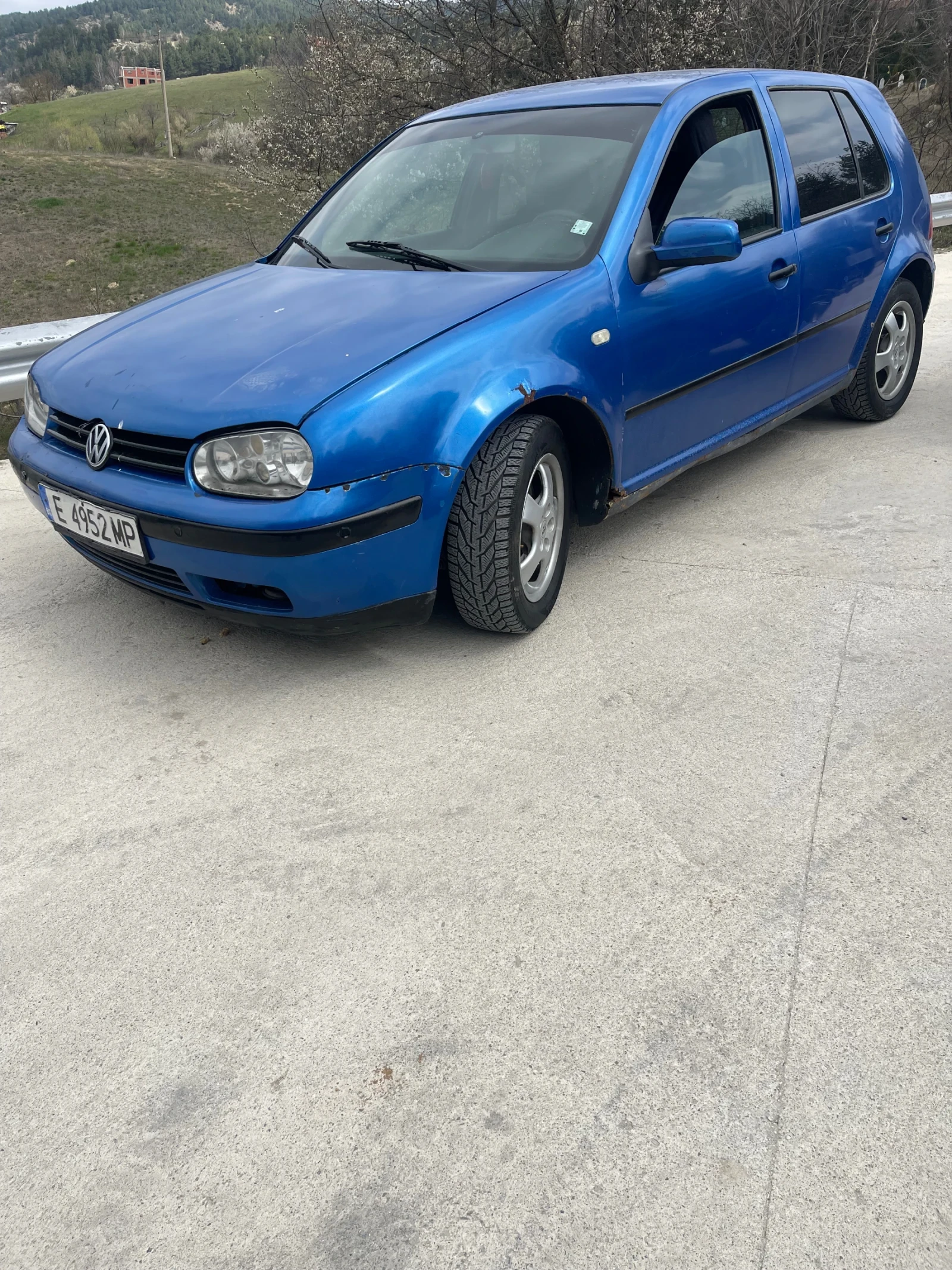 VW Golf, снимка 4 - Автомобили и джипове - 54179852