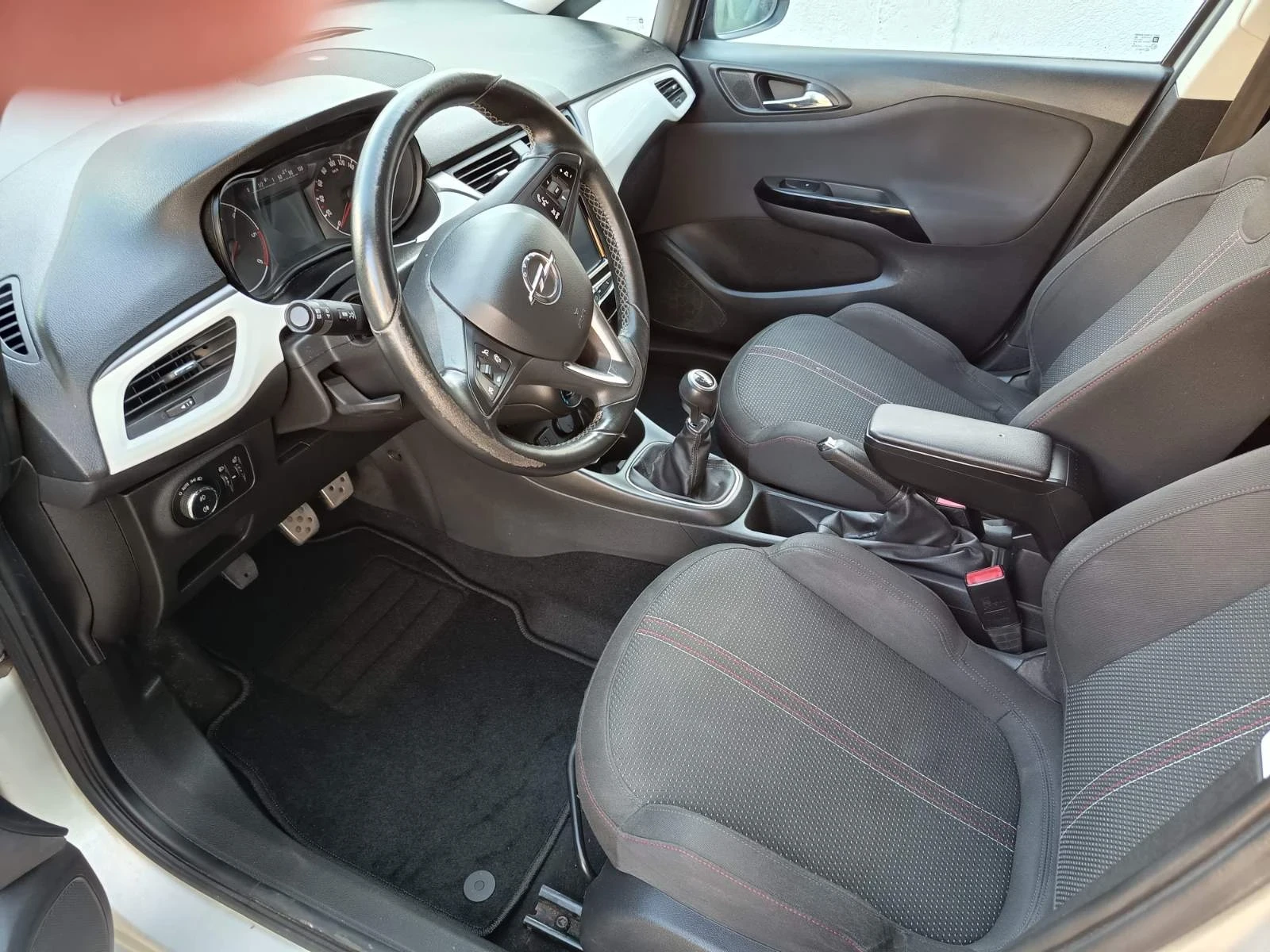 Opel Corsa E, снимка 7 - Автомобили и джипове - 55027183