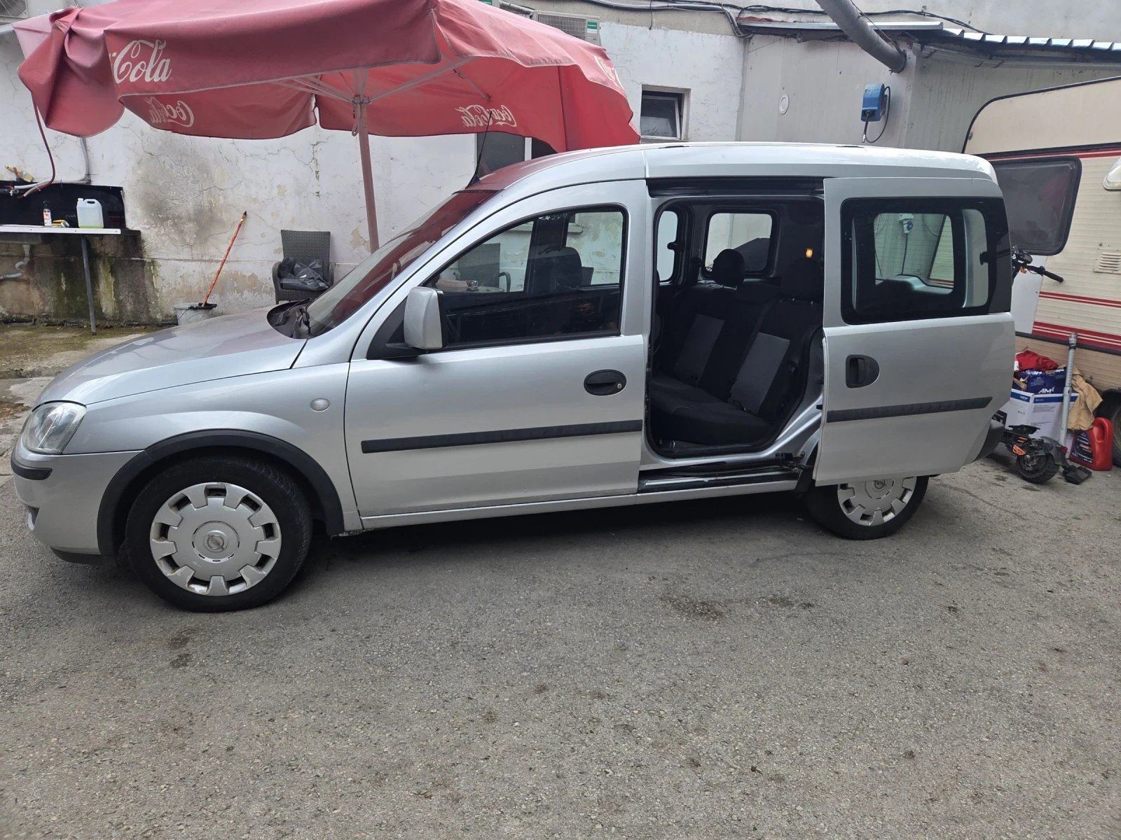 Opel Combo, снимка 14 - Автомобили и джипове - 55185124