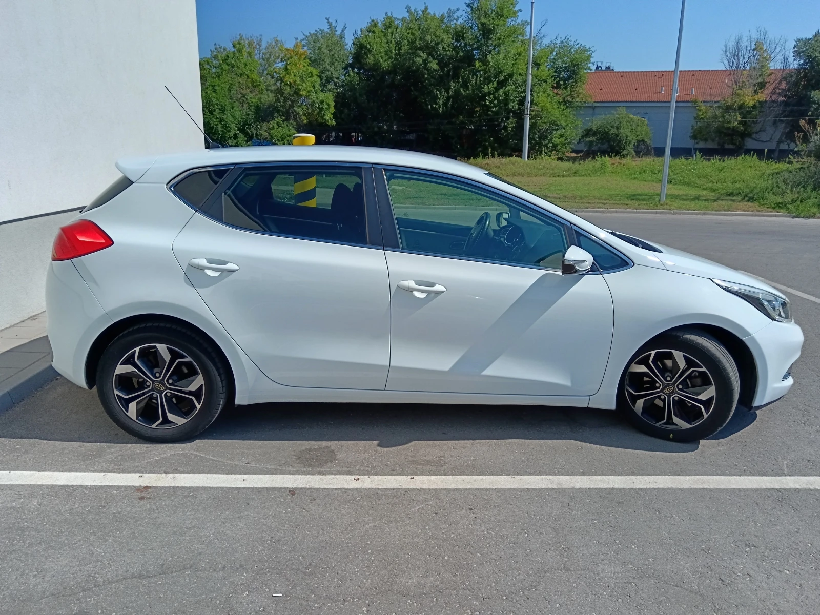 Kia Ceed 1.6CRDI | Mobile.bg � ����������� 4