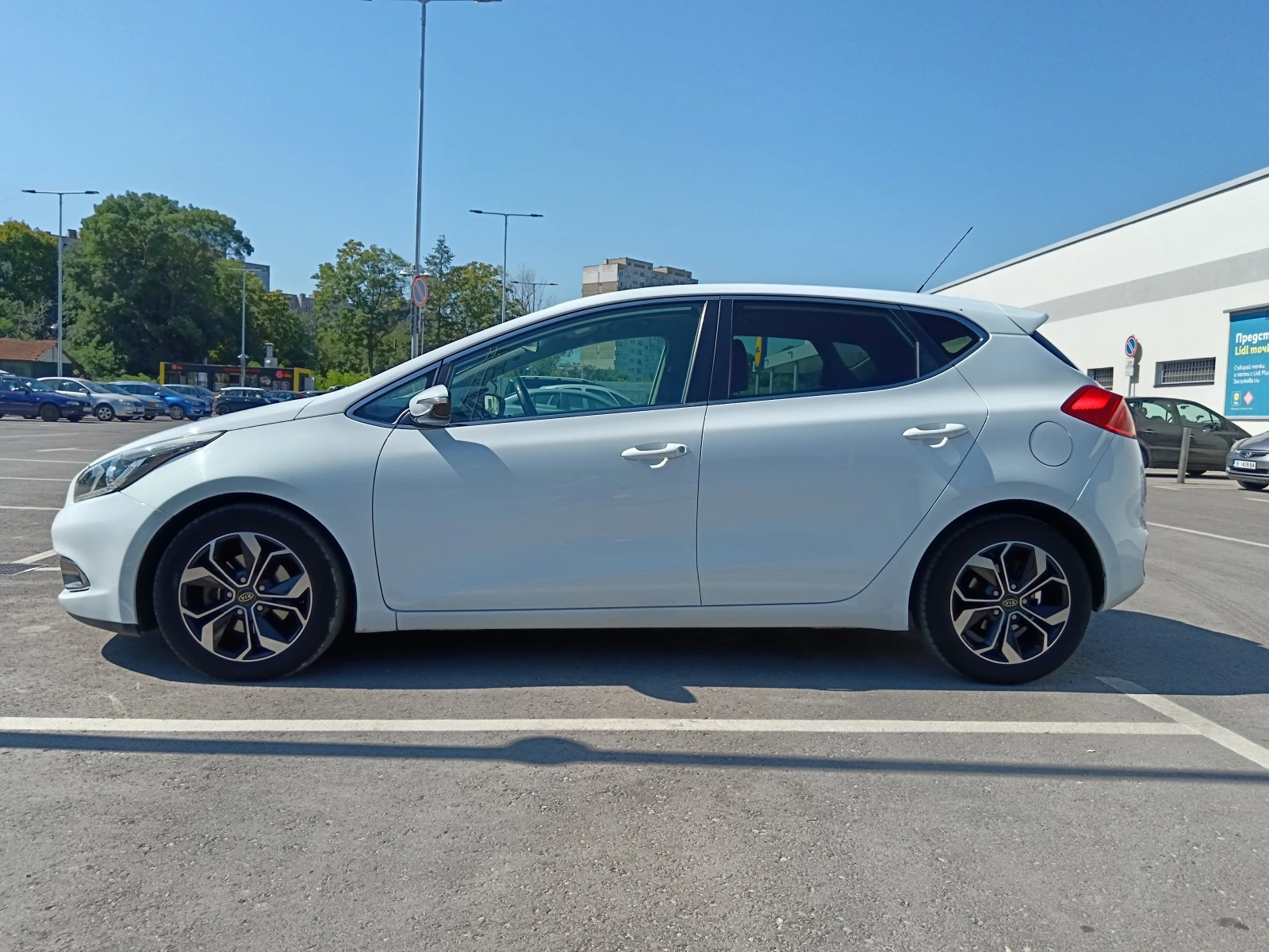 Kia Ceed 1.6CRDI | Mobile.bg � ����������� 6