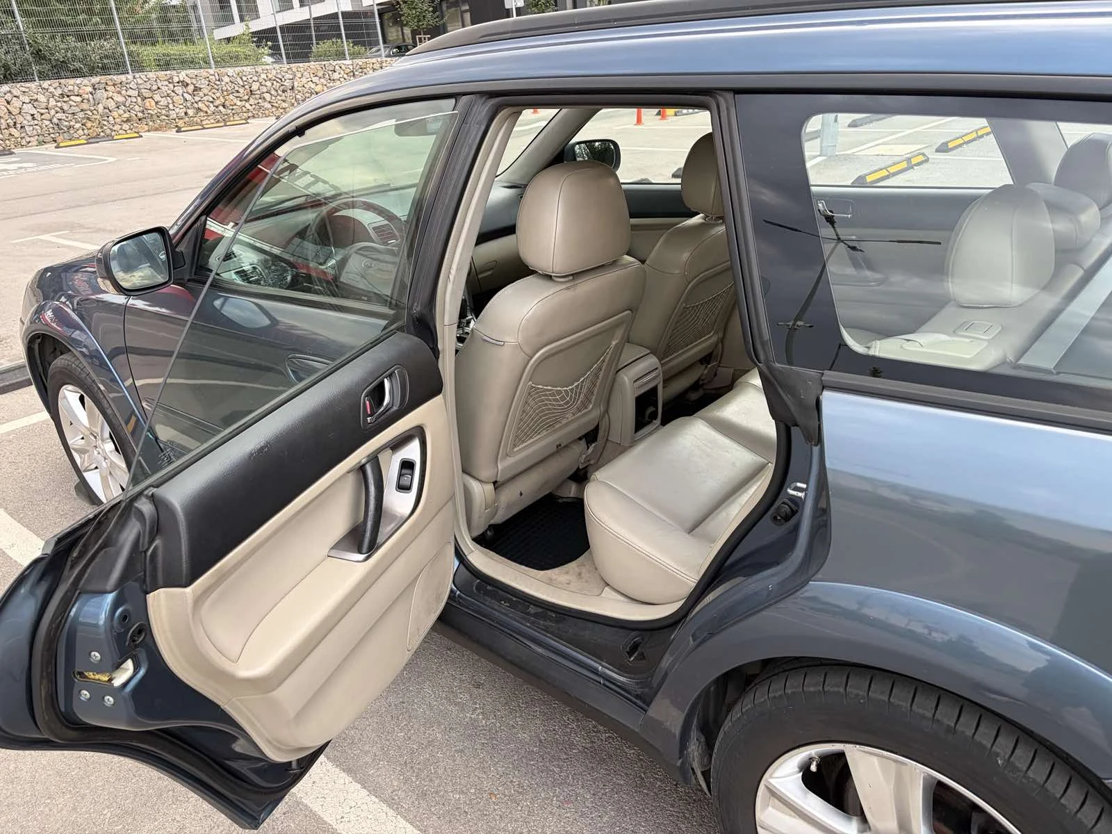 Subaru Outback, снимка 8 - Автомобили и джипове - 56025036