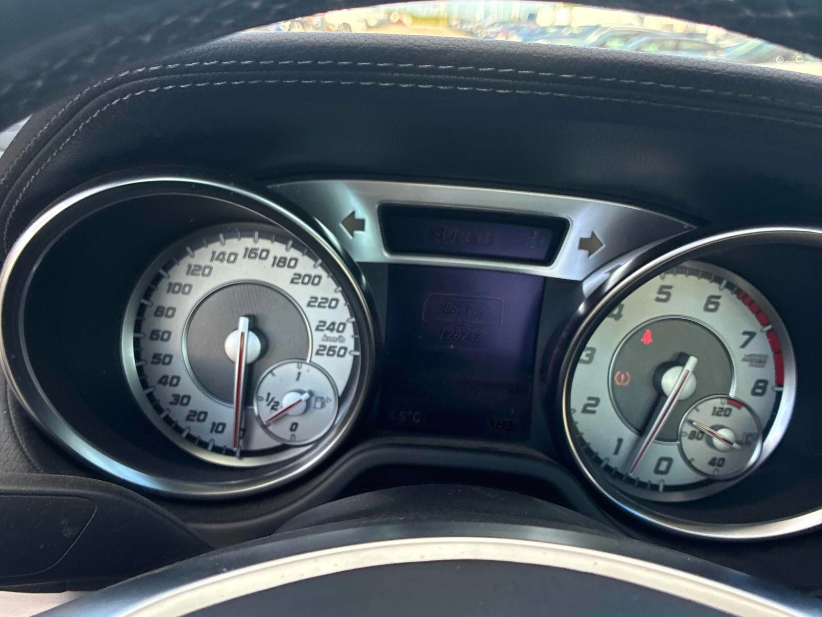 Mercedes-Benz SL * 550 * CARFAX * AIRSCARF * ПОДГРЕВ, снимка 7 - Автомобили и джипове - 56114488