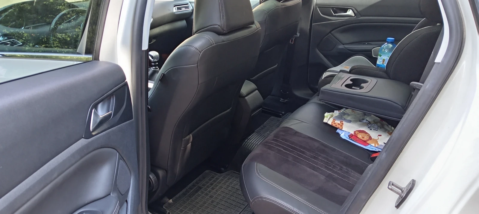 Peugeot 308 РЕАЛНИ КМ, снимка 16 - Автомобили и джипове - 56139821