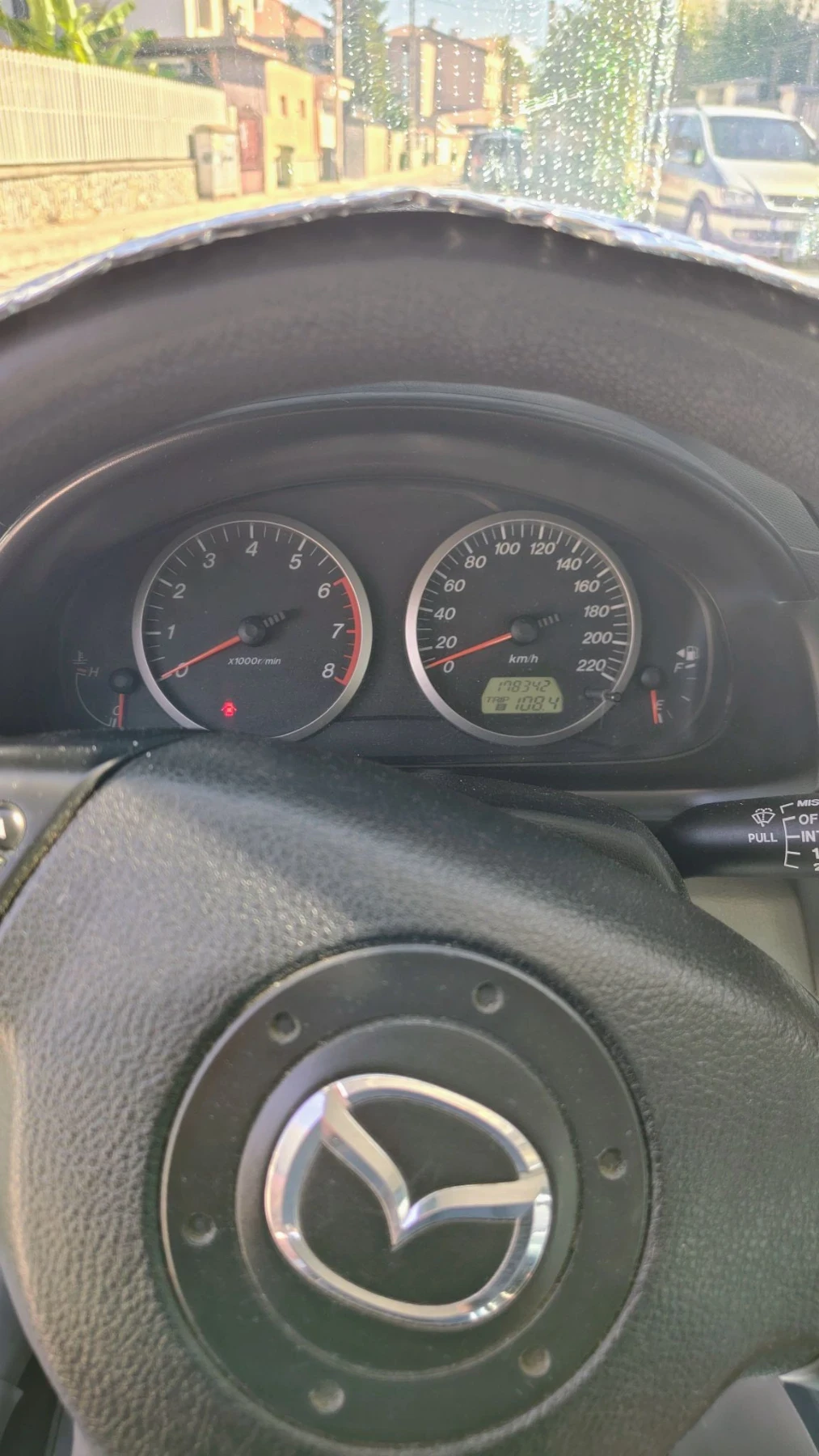 Mazda 2, снимка 8 - Автомобили и джипове - 56210211