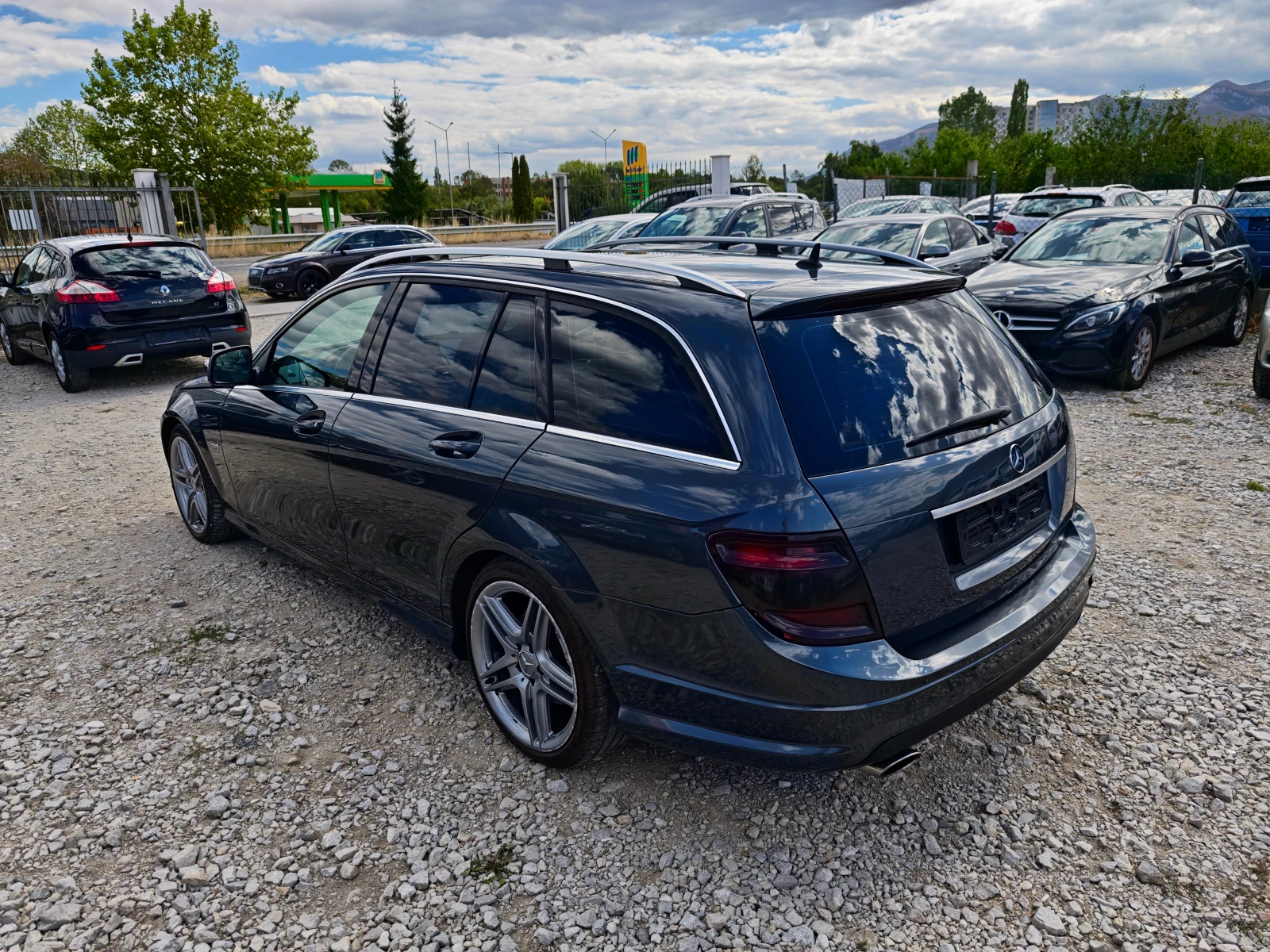 Mercedes-Benz C 320 C 320 AMG/Avantgarde/, снимка 8 - Автомобили и джипове - 56231440