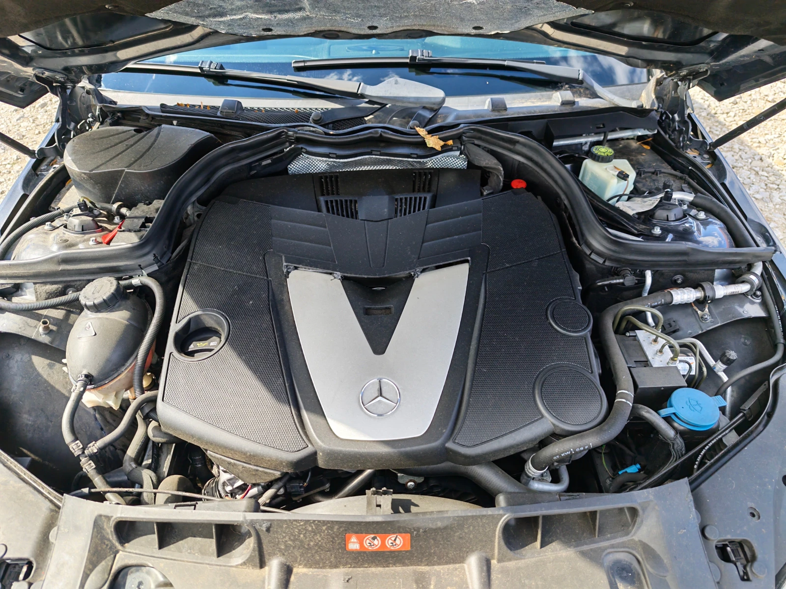 Mercedes-Benz C 320 C 320 AMG/Avantgarde/, снимка 15 - Автомобили и джипове - 56231440