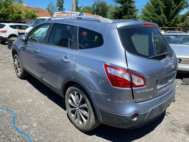 Nissan Qashqai 2.0dci, снимка 3 - Автомобили и джипове - 46688060