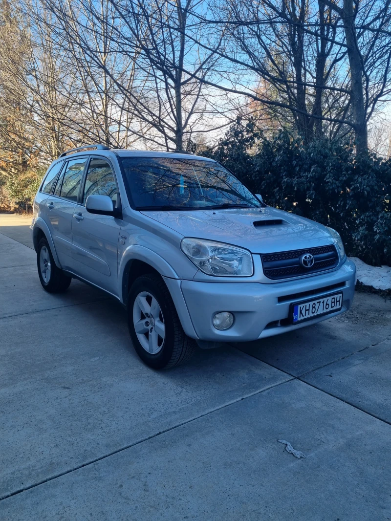 Toyota Rav4, снимка 3 - Автомобили и джипове - 48975636