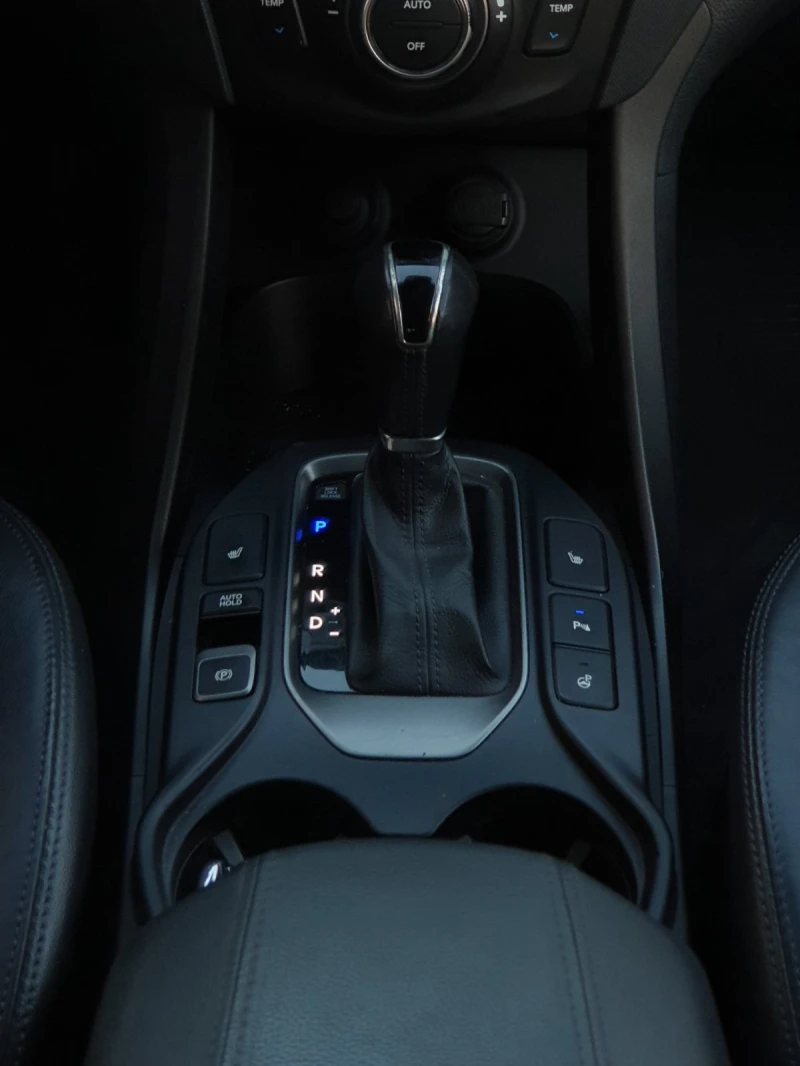 Hyundai Santa fe, снимка 8 - Автомобили и джипове - 52311670