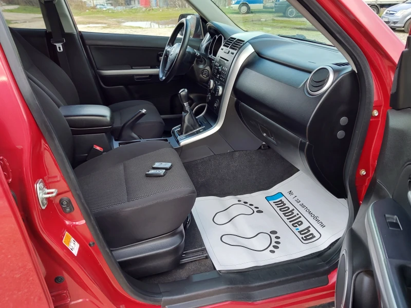 Suzuki Grand vitara 1.9 DDIS 129кс. 4х4, снимка 11 - Автомобили и джипове - 52560807