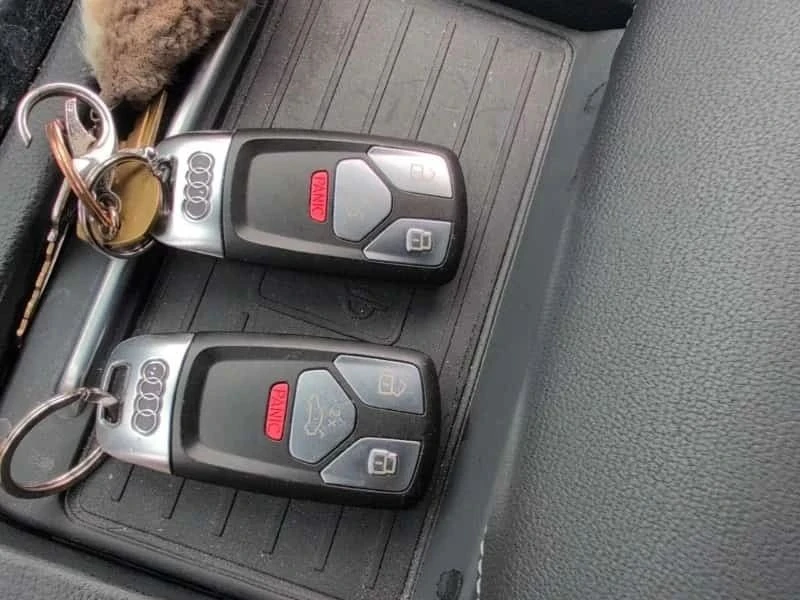 Audi Q5, снимка 8 - Автомобили и джипове - 56732038