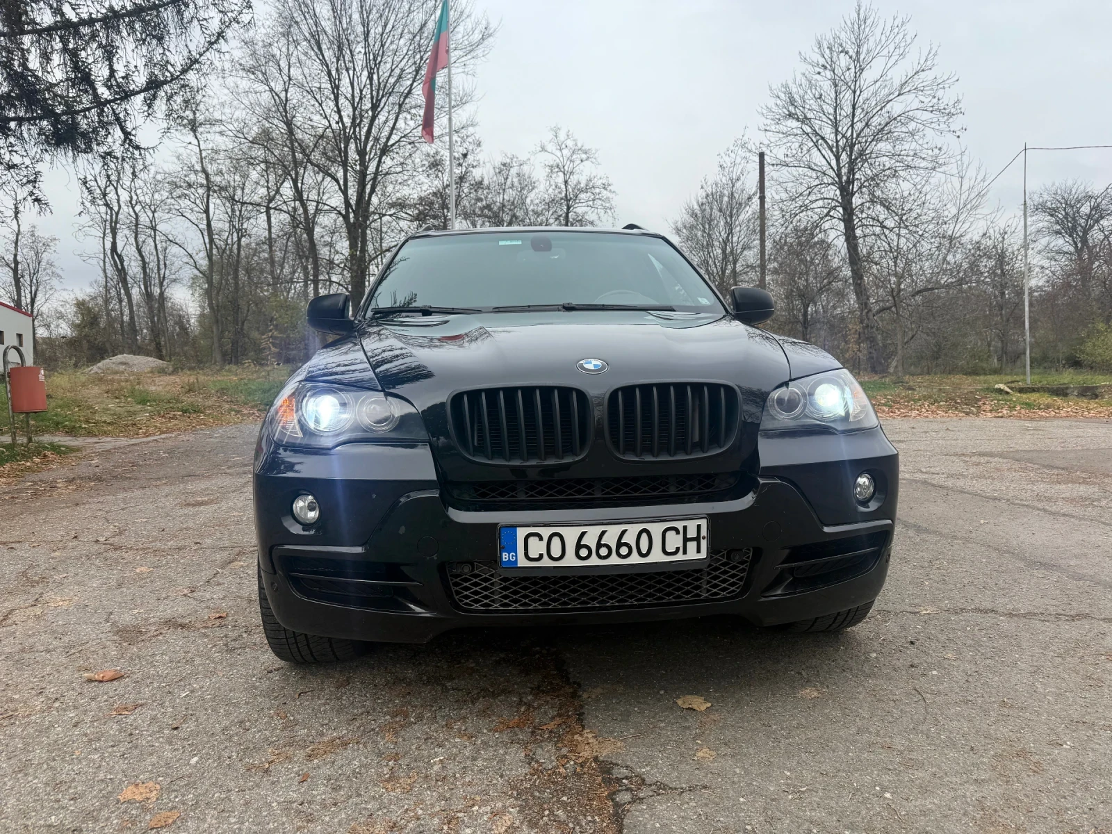 BMW X5 4.8 i - изображение 2