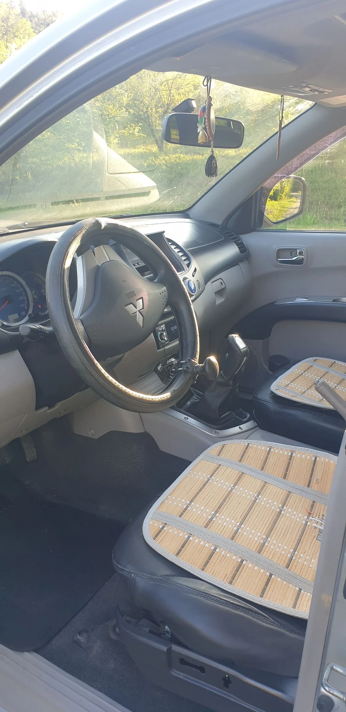 Mitsubishi L200  - изображение 5