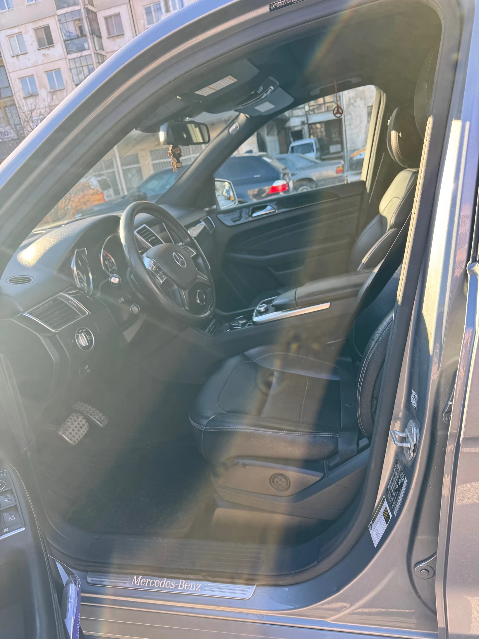 Mercedes-Benz ML 350  - изображение 7