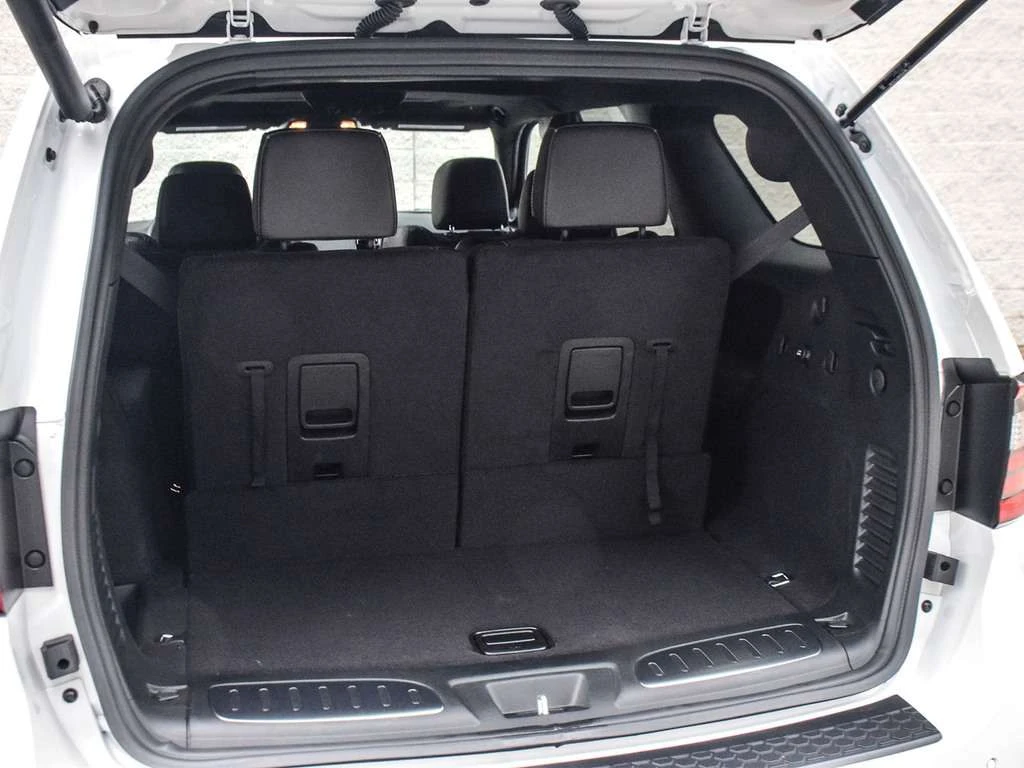 Dodge Durango SRT 392 / ПАНОРАМА / КОЖА / ЦЕНА ДО БГ , снимка 9 - Автомобили и джипове - 54897721