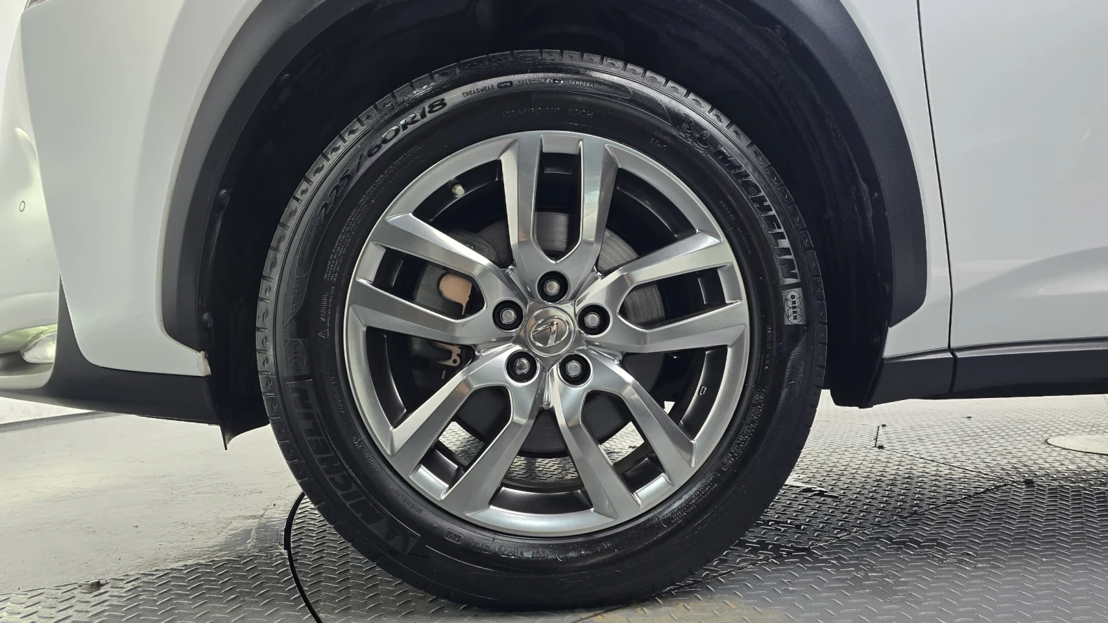 Lexus NX ЛЮК* ПОДГРЕВ ВОЛАН* КРАЙНА ЦЕНА, снимка 5 - Автомобили и джипове - 55367135
