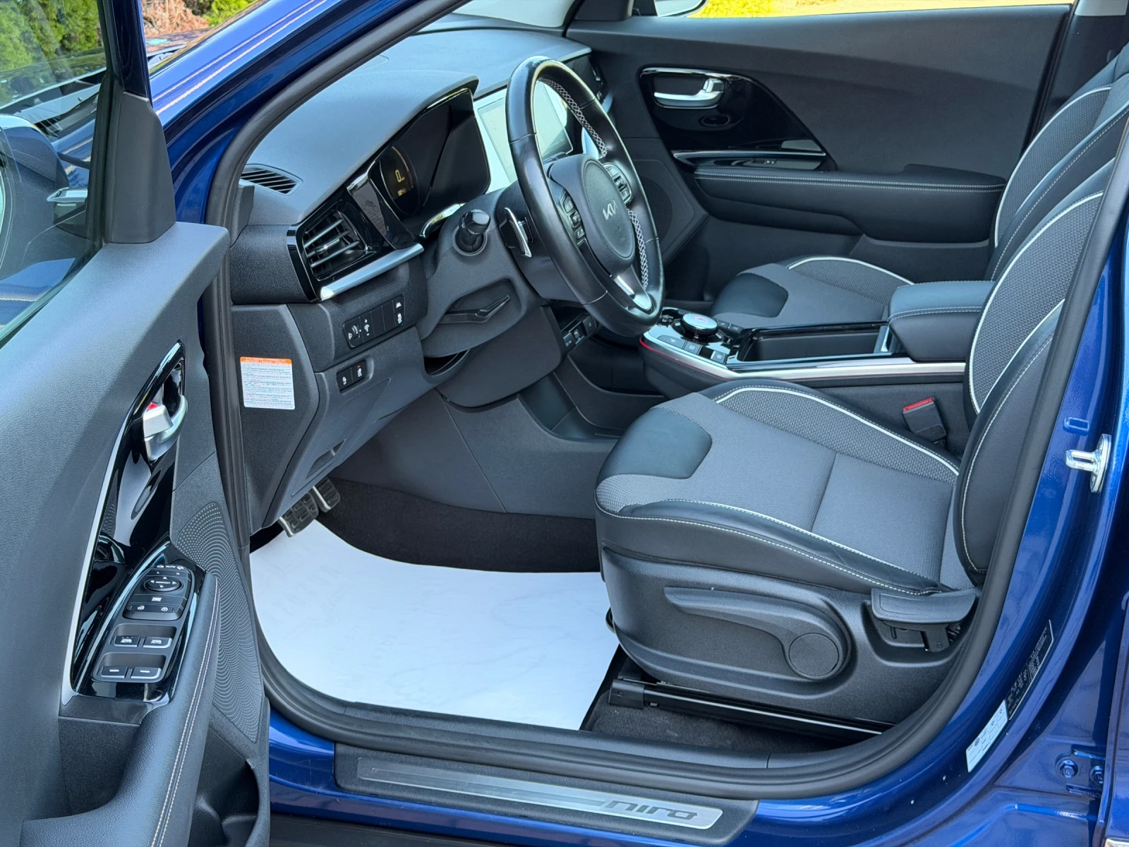 Kia Niro 64kw-204KC-facelift-УНИКАЛНА-КАТО НОВА, снимка 9 - Автомобили и джипове - 55499353