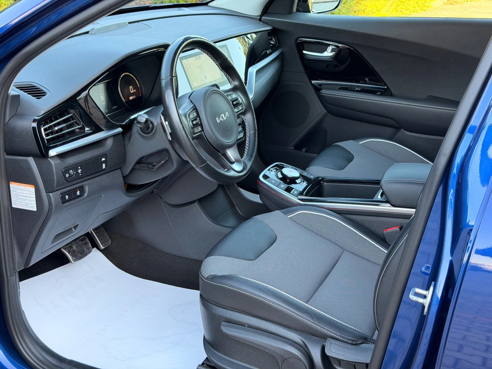 Kia Niro 64kw-204KC-facelift-УНИКАЛНА-КАТО НОВА, снимка 10 - Автомобили и джипове - 55499353