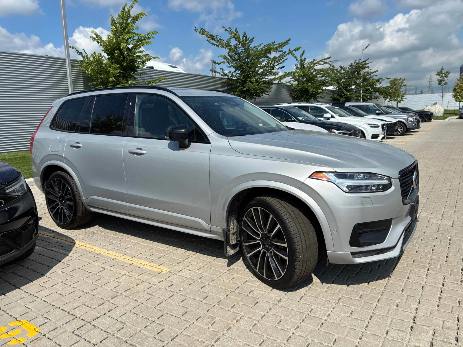 Volvo Xc90 * Ultimate Dark Theme * CARFAX * АВТОКРЕДИТ, снимка 14 - Автомобили и джипове - 55879757