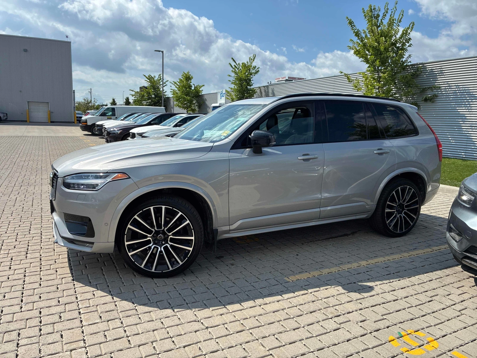 Volvo Xc90 * Ultimate Dark Theme * CARFAX * АВТОКРЕДИТ, снимка 13 - Автомобили и джипове - 55879757