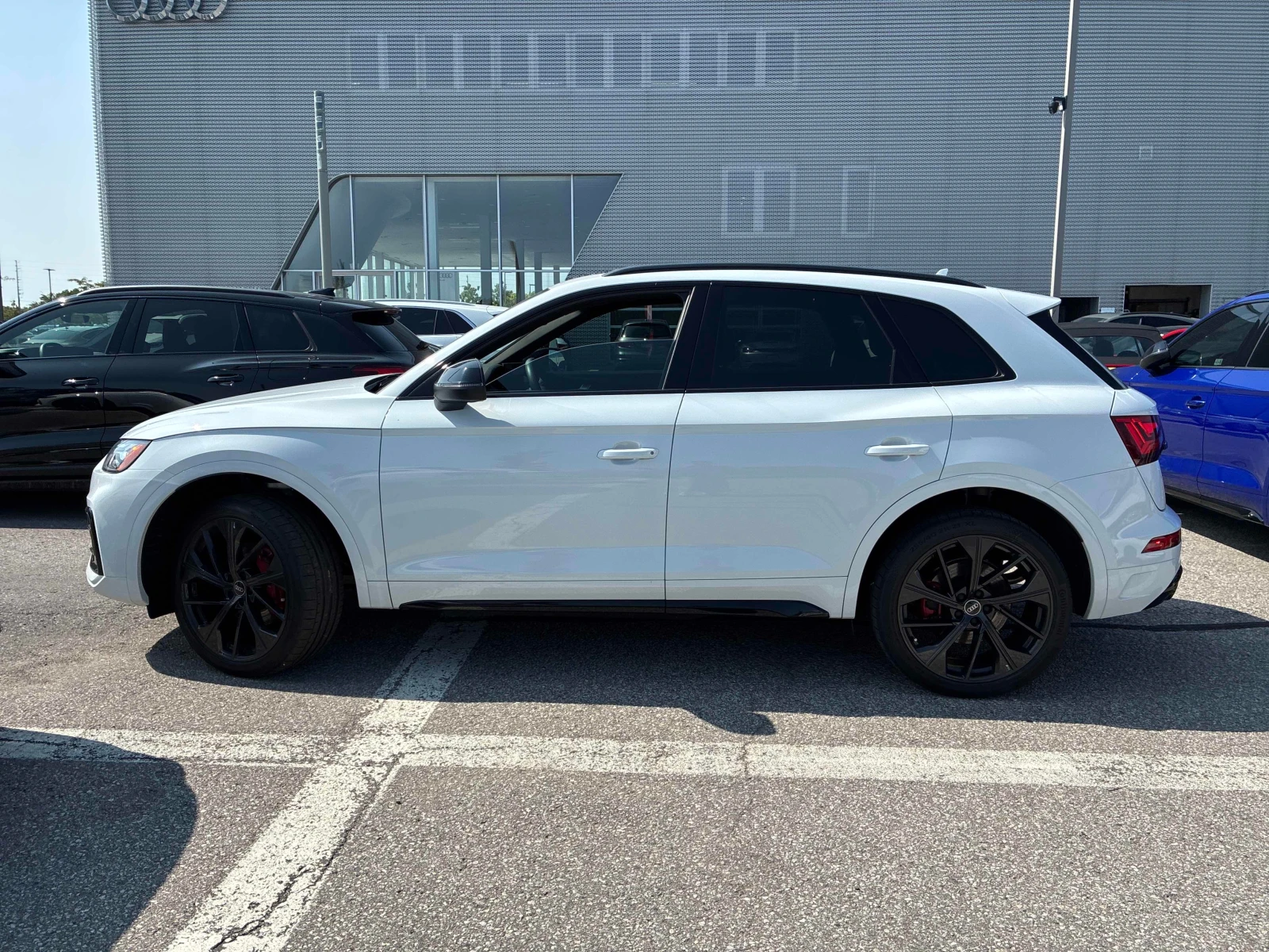 Audi SQ5 * Progressiv * CARFAX * ОПЦИЯ ЗА ФИНАНСИРАНЕ, снимка 14 - Автомобили и джипове - 56156296