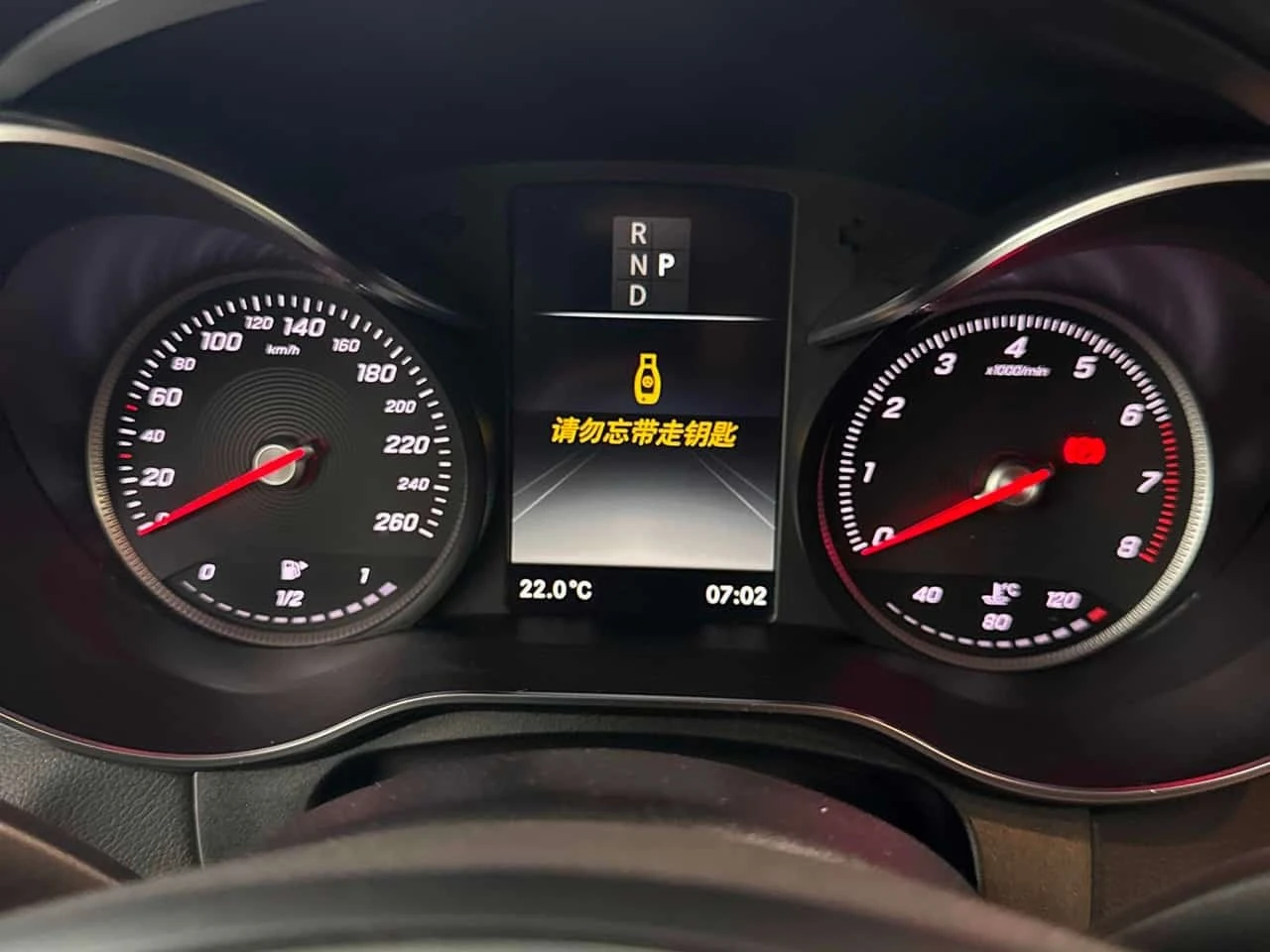 Mercedes-Benz GLC 300 4MATIC | CARFAX | ���������� ��� ������������ | Mobile.bg � ����������� 8