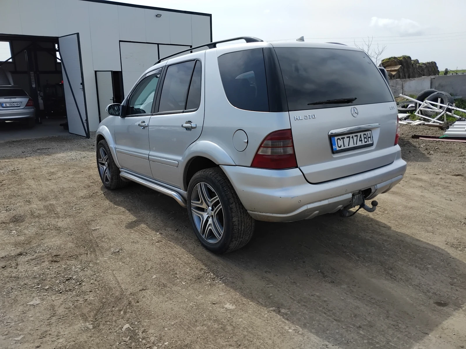 Mercedes-Benz ML 270 2.7 cdi, снимка 6 - Автомобили и джипове - 56526510
