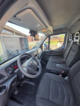 Iveco Daily 35S210, двойни гуми, климатроник, снимка 15