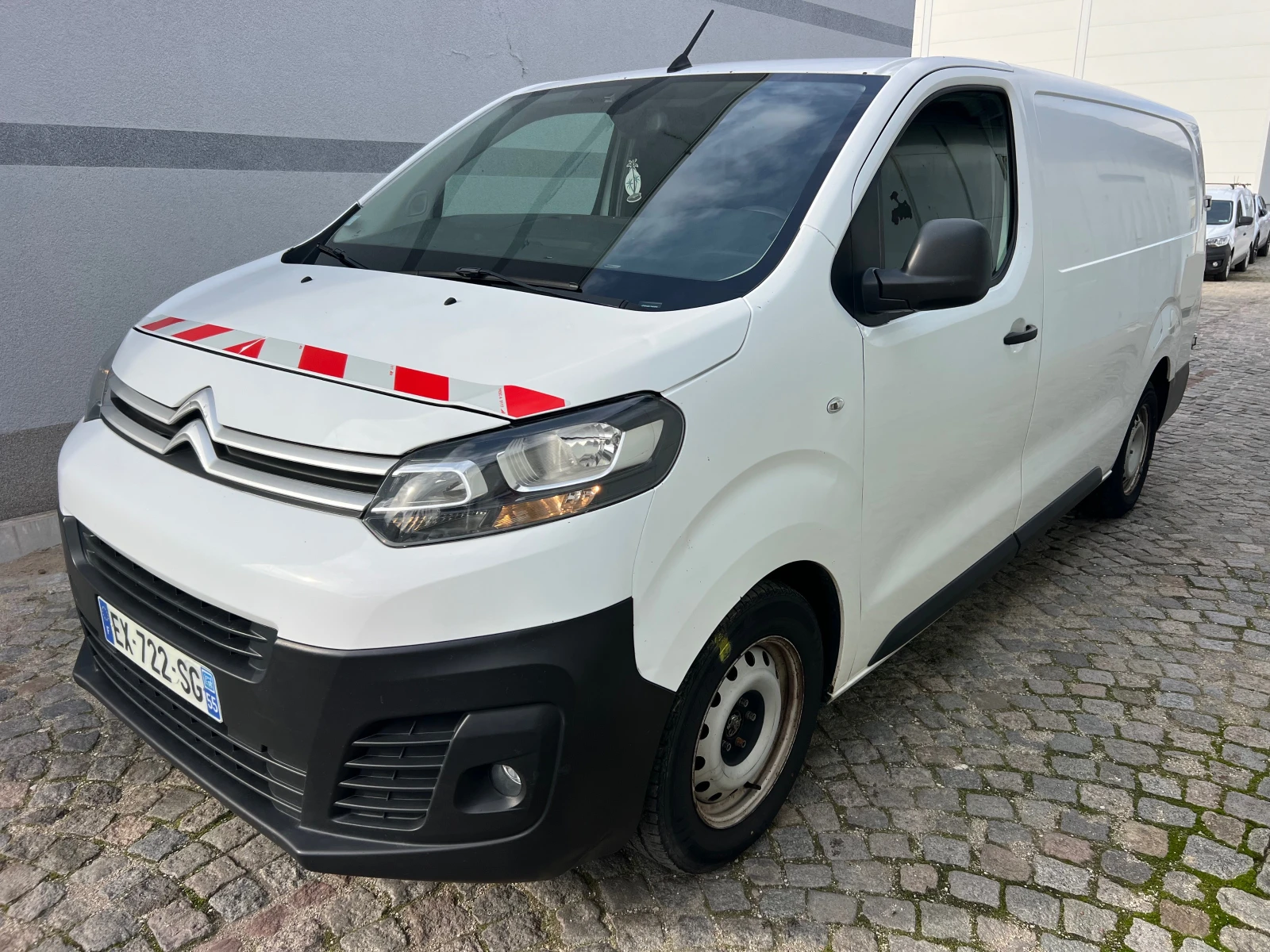 Citroen Jumpy 2.0 HDI AUTOMATIC/NAVI/CLIMA/MAXI - изображение 2