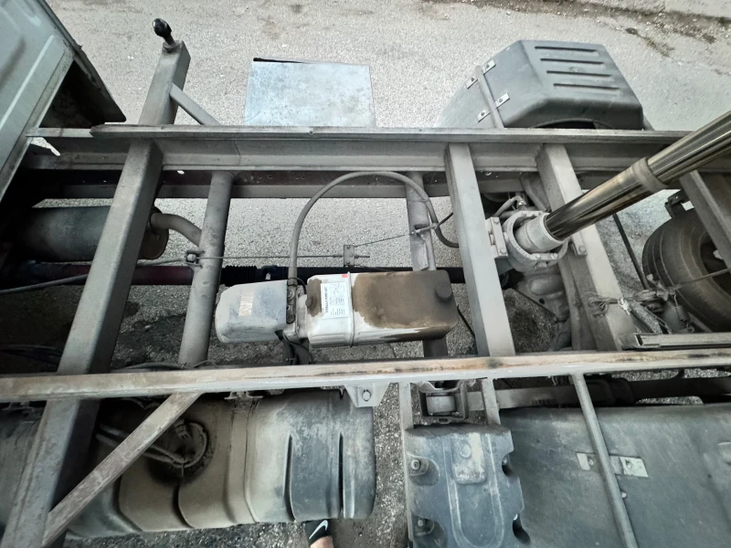 Iveco Daily, снимка 6 - Камиони - 52694080