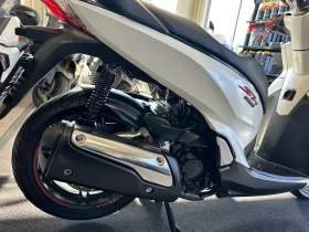 Honda Sh 300i Sport ABS/LED 02.2018г., снимка 13