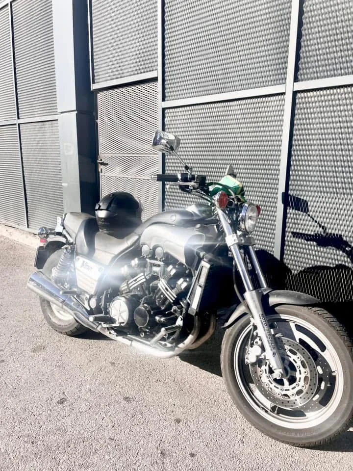 Yamaha V-Max 1200 - изображение 5