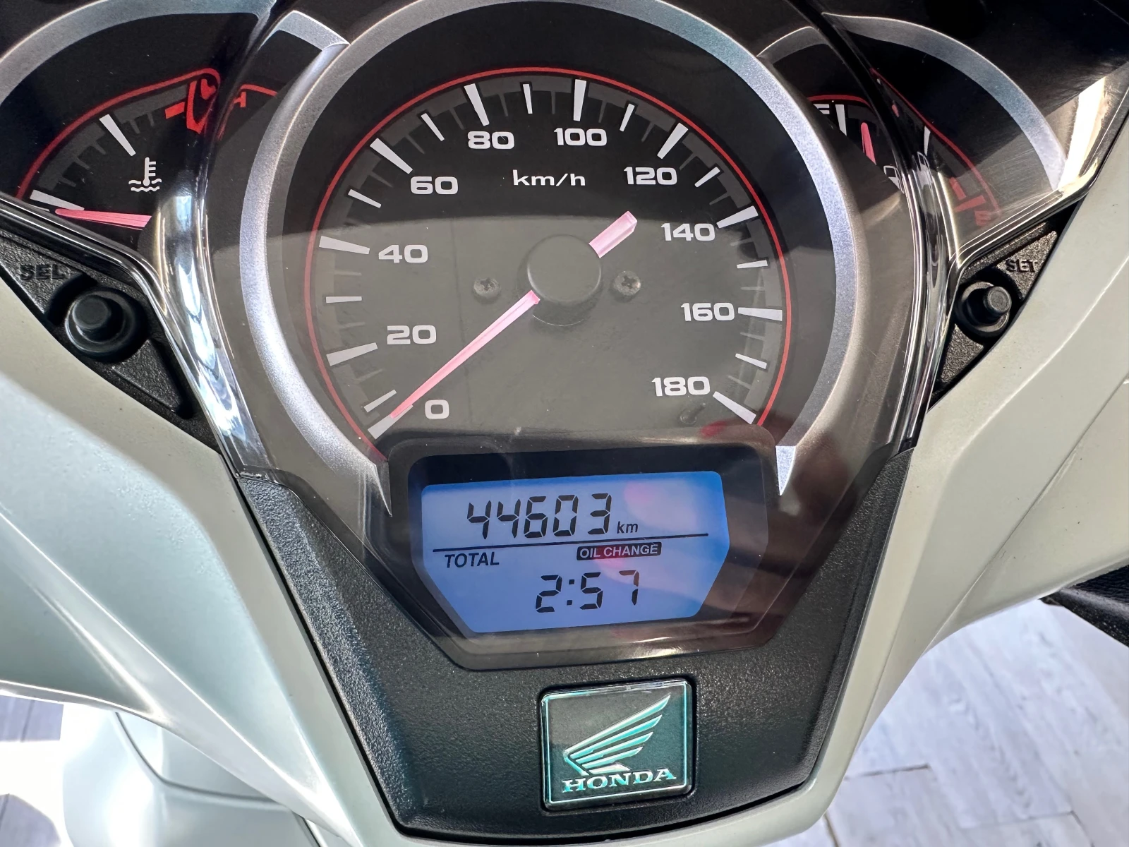 Honda Sh 300i Sport ABS/LED 02.2018г., снимка 3 - Мотоциклети и мототехника - 56294667