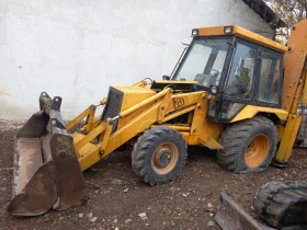   JCB