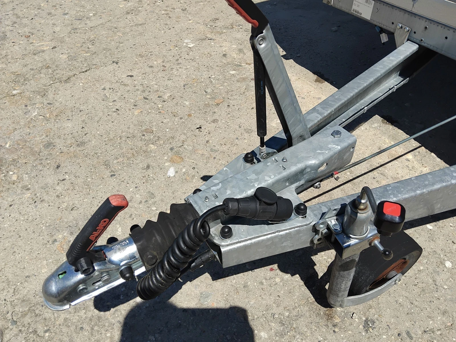 За автомобил Thule Brenderup TB7300, снимка 6 - Ремаркета - 55077503