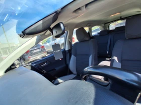 Toyota Auris, снимка 8