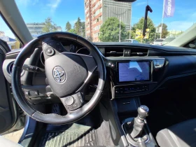 Toyota Auris, снимка 6
