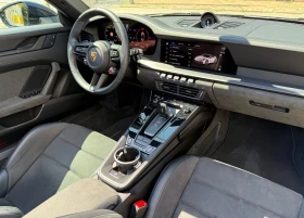 Porsche 911 Carrera GTS, снимка 6