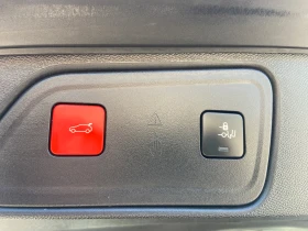 Peugeot 3008 Има видеоклип към обявата! - 16380 € / 32036.50 лв. - 33075550 7