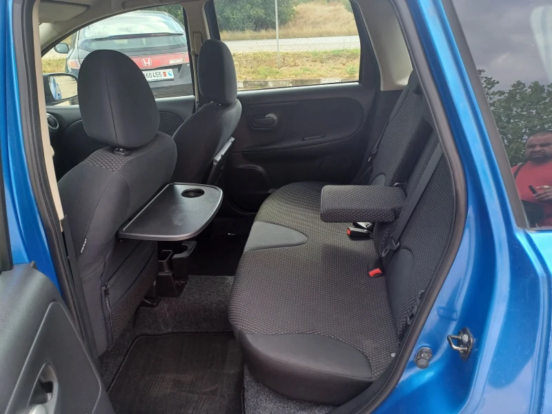 Nissan Note 1.6i автоматик Щвейцария, снимка 11 - Автомобили и джипове - 47230636