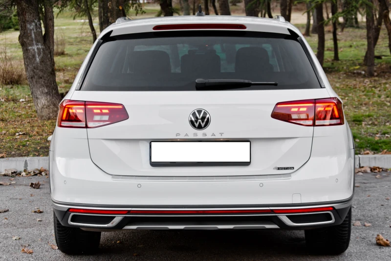 VW Alltrack 2.0 TDI АВТОМАТ, снимка 2 - Автомобили и джипове - 48228262