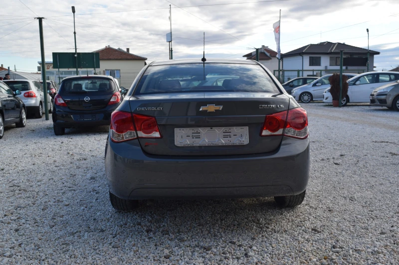 Chevrolet Cruze 1, 6i* 124kc* 150000km* Euro5, снимка 6 - Автомобили и джипове - 48544352