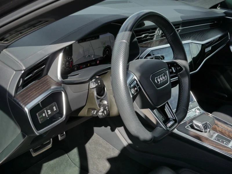 Audi Rs6 600HP/CERAMIC/PANO/NAVI/LED/B&O/591v, снимка 10 - Автомобили и джипове - 50607031