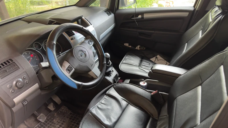 Opel Zafira, снимка 5 - Автомобили и джипове - 51512114