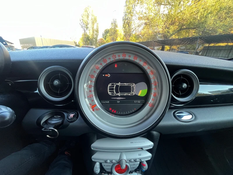 Mini Cooper 1.6i 120hp Chili* Navi* HarmanKardon* Xenon* , снимка 16 - Автомобили и джипове - 52001714