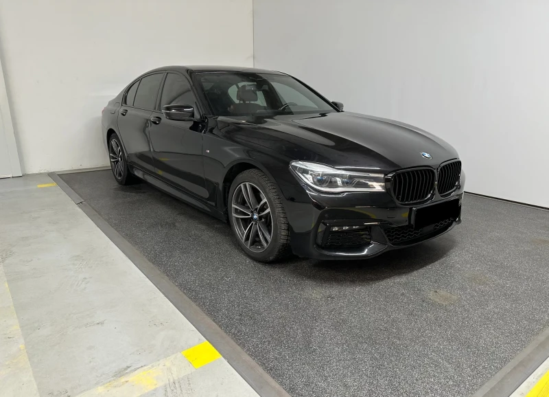 BMW 730 M-Sport xDrive, снимка 2 - Автомобили и джипове - 52735536