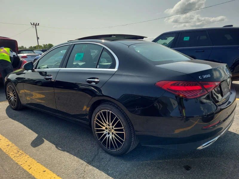 Mercedes-Benz C 300 * CARFAX * БЕЗ ПЪРВОНАЧАЛНА ВНОСКА, снимка 4 - Автомобили и джипове - 52997013
