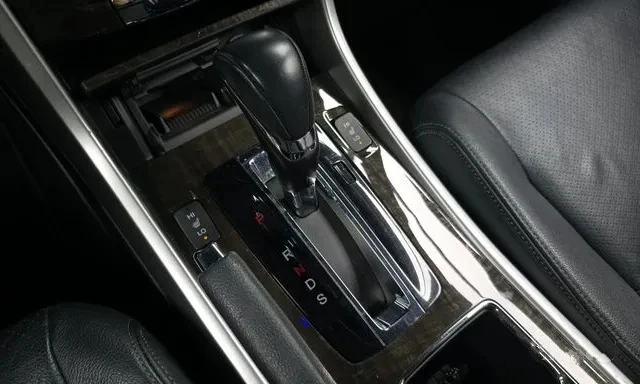 Honda Accord 3.5 С ВИДЕО  - изображение 8