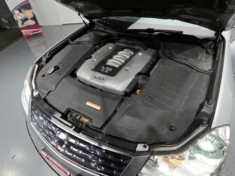 Infiniti M, снимка 6 - Автомобили и джипове - 54425198